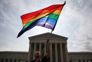 Suprema Corte dos Estados Unidos legaliza o casamento igualitário em todo o país