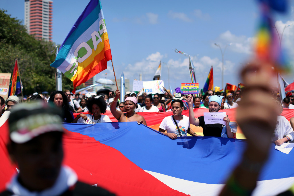 Momento da parada do orgulho LGBT de Havana desse ano.